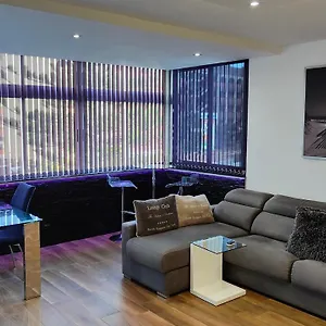 Alamo Luxury Apartment